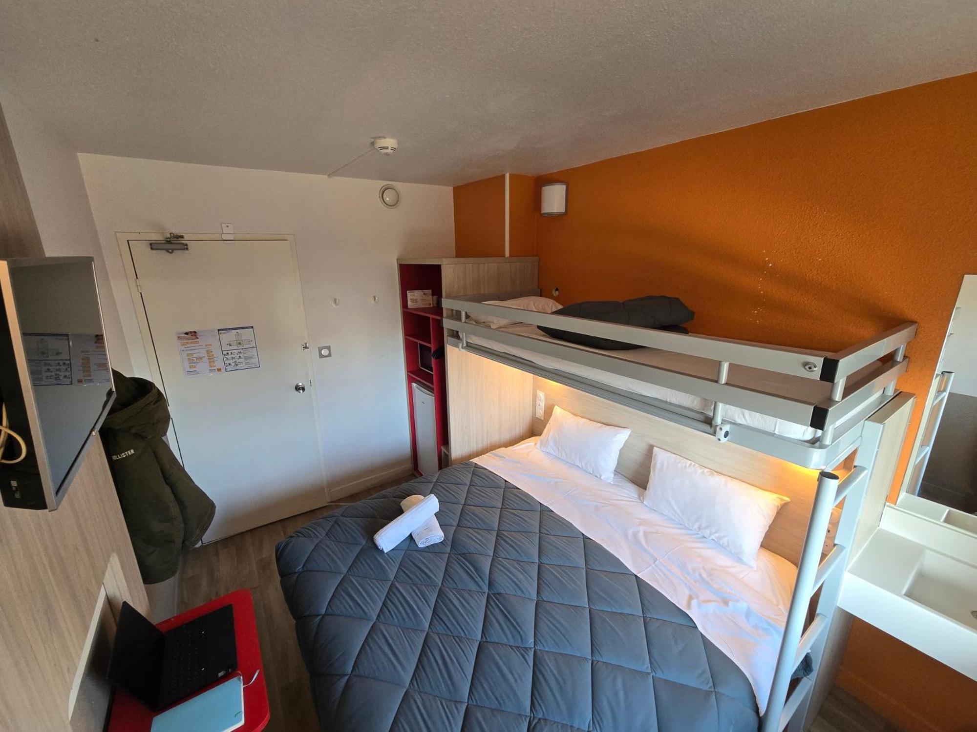 Premiere Classe Troyes Sud - Parc St Thibault Bucheres Bagian luar foto